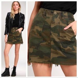 Blank NYC Camo Mini Skirt 25